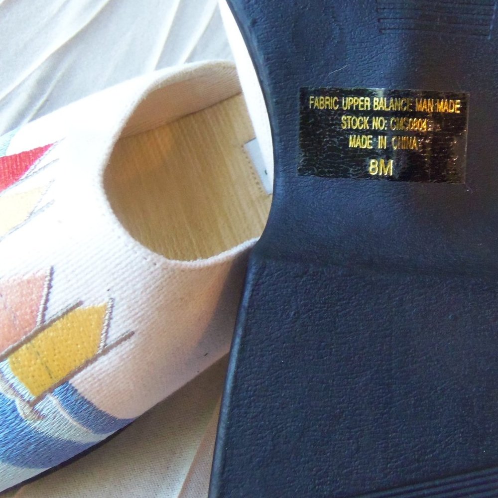 RARE DISCONTINUED Claire Murray Embroidered Sailboat Sandals New sz 8 - Picture 8 of 10